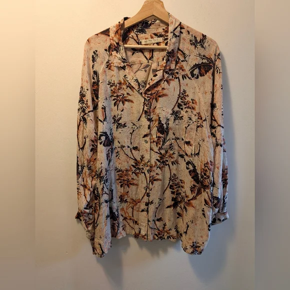 We The Free “It’s A Vibe” Buttondown • Floral Print • Size Large - Picture 6 of 10
